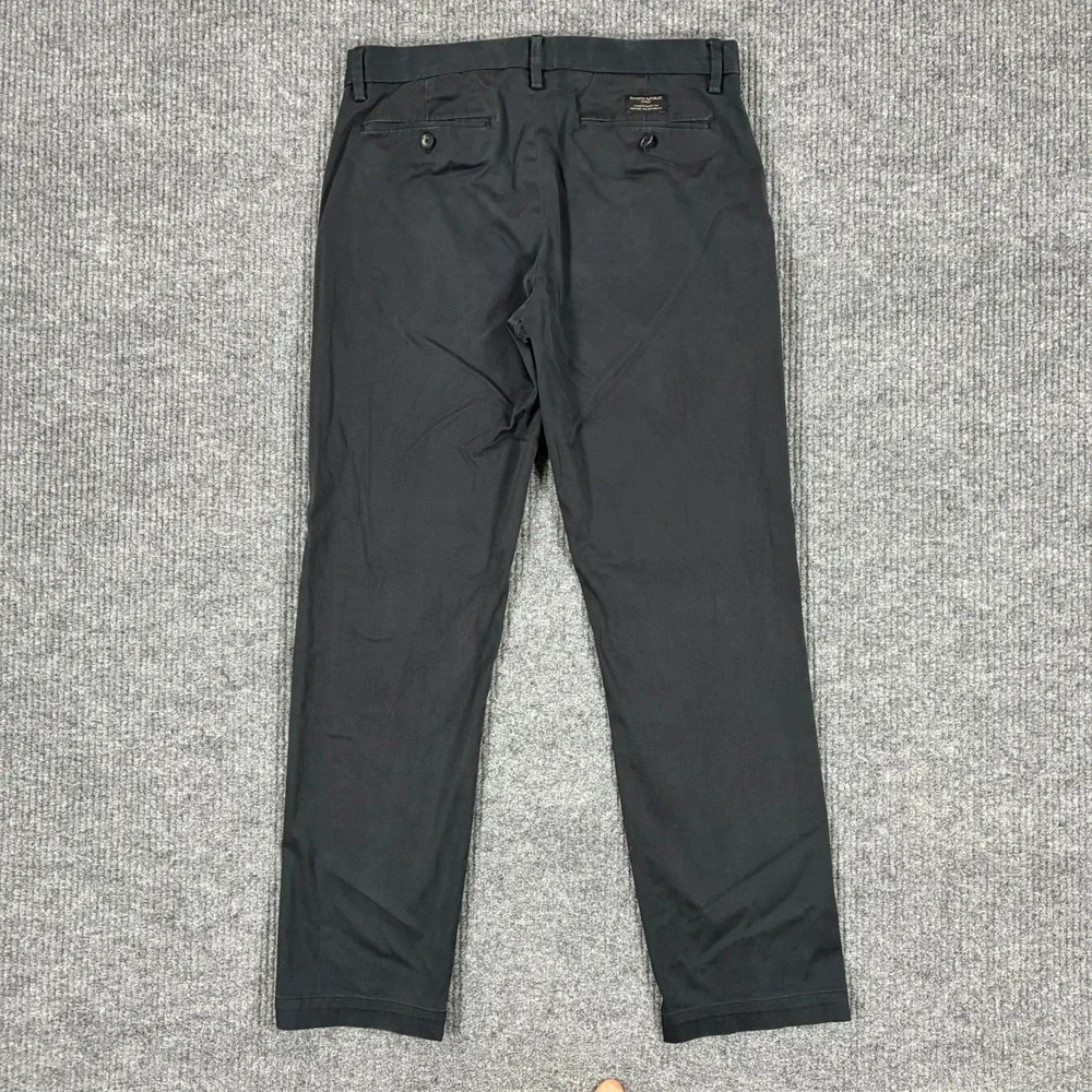 Banana Republic Emerson Chino Pants Mens Size 33x34 Slim Straight Black Casual